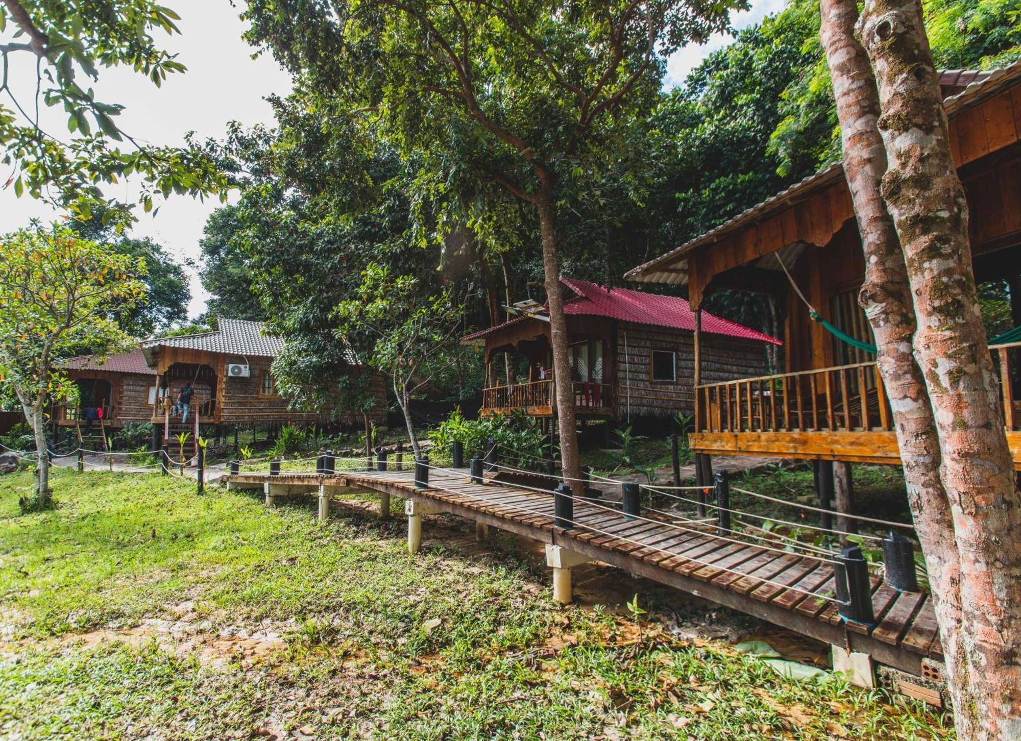 White Beach Bungalows Kaoh Touch Exterior photo